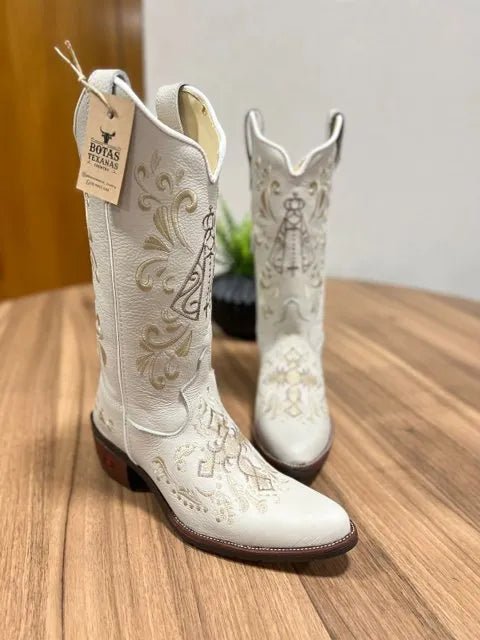 Texana Maria Bico Fino - Couro Off-White/Bordado Padroeira Marrom e Bege - Imagem 2