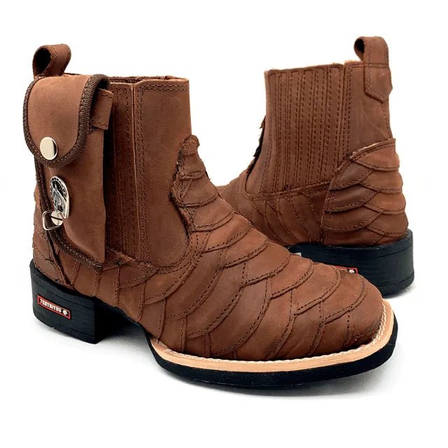 BotinaCanivete Escamada
- Couro Crazy Horse Nescau | Conjunto de Retalhos Costurados