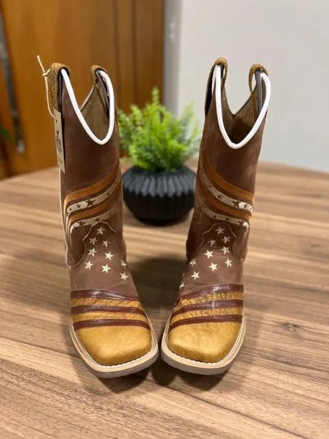 Texana Noah - Couro Horse Nescau/ Bordado Estrelas e Traços - Imagem 2