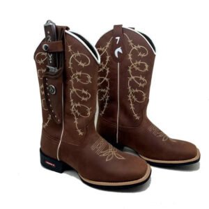 BotaFaca Aramada
                                    - Couro Crazy Horse Nescau | Bordados Bege