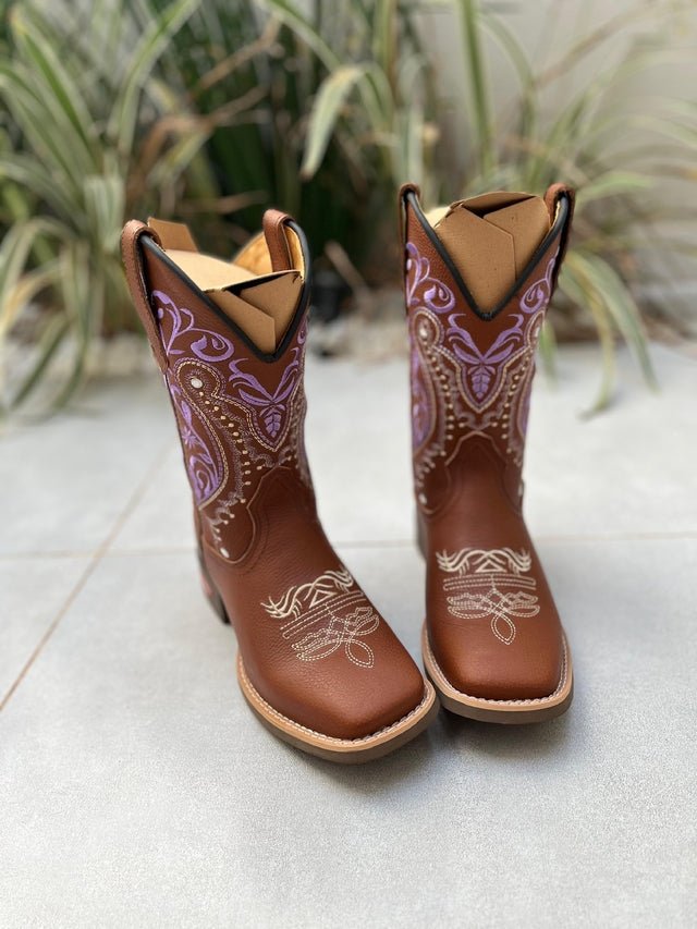 BOTA TEXANA TRIBAL LILÁS FLORÃO BEGE COURO MARROM - Imagem 2