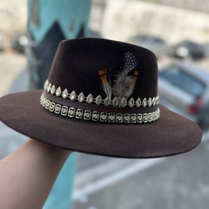 CHAPÉU LAUANA PREMIUM AVELUDADO ESTILIZADO - MARROM