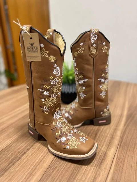 Texana Maitê - Couro Fóssil Havana/Bordado Florência