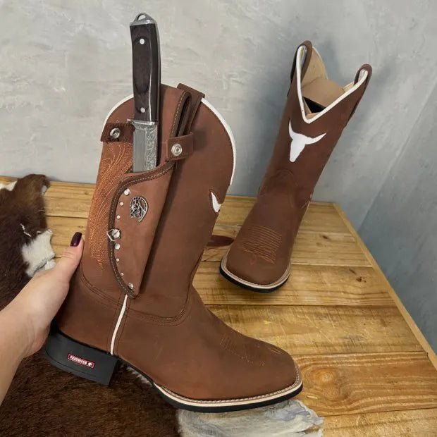 BotaFaca Touro
- Couro Crazy Horse Nescau | Bordado Ferrugem - Imagem 2